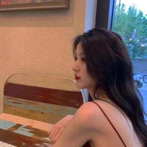 我有一扇奇迹双穿门